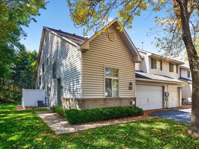 2583 Lockwood Drive Eagan MN 55120 - MLS# 7149822
