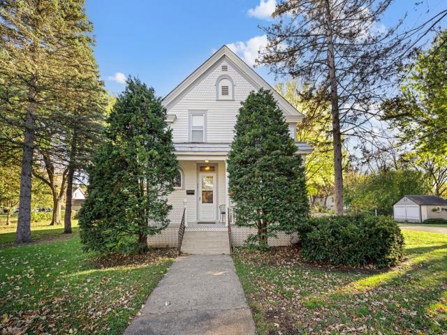 221 8th Street W Hastings MN 55033 - MLS# 7150070