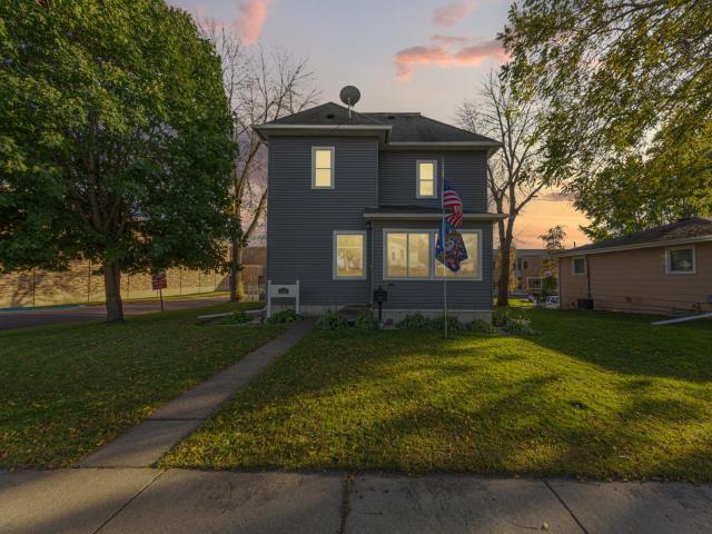 212 Boulevard Avenue NE Montgomery MN 56069 - MLS# 7150189