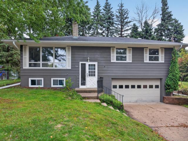 724 E 152nd Street Burnsville MN 55306 - MLS# 7150537