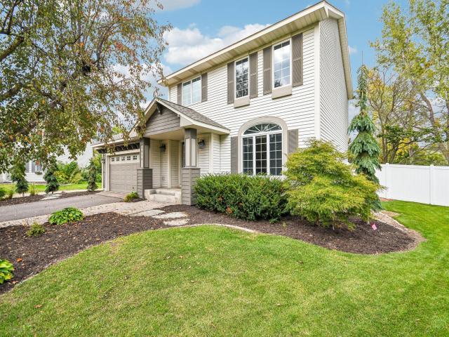 1075 Fallbrook Lane Woodbury MN 55125 - MLS# 7150747