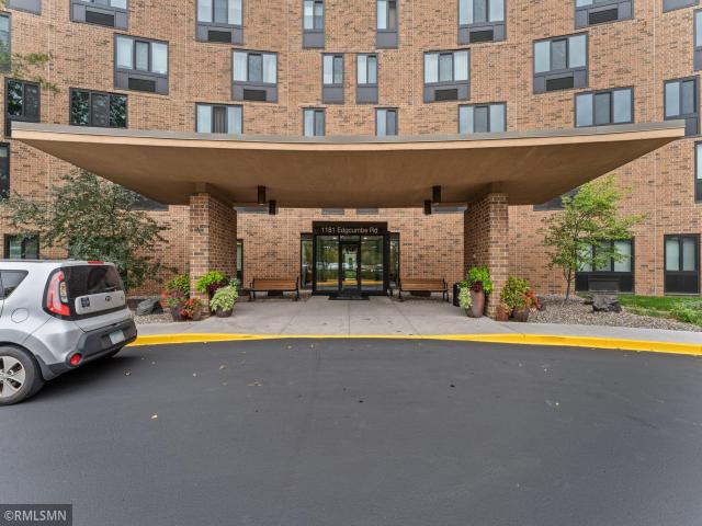 1181 Edgcumbe Road Unit 1005 Saint Paul MN 55105 - MLS# 7150938