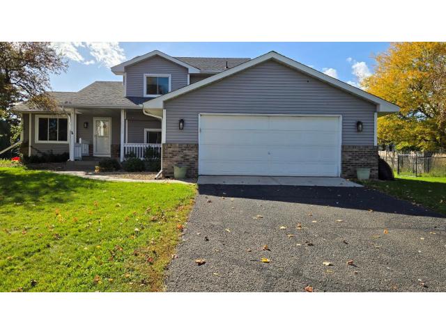 8919 Victoria Gardens Brooklyn Park MN 55443 - MLS# 7151220
