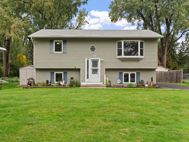 680 Hiawatha Avenue Vadnais Heights MN 55127 - MLS# 7151822