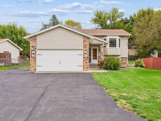 4712 Covington Court Eagan MN 55122 - MLS# 7152019