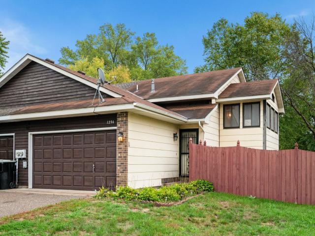 1294 105th Avenue NW Coon Rapids MN 55433 - MLS# 7152181