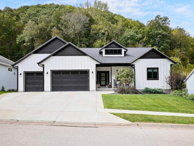 357 Valley Oaks Drive Winona MN 55987 - MLS# 7152307