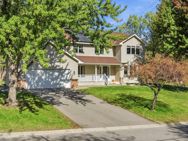 1320 Wildflower Lane Chaska MN 55318 - MLS# 7152507