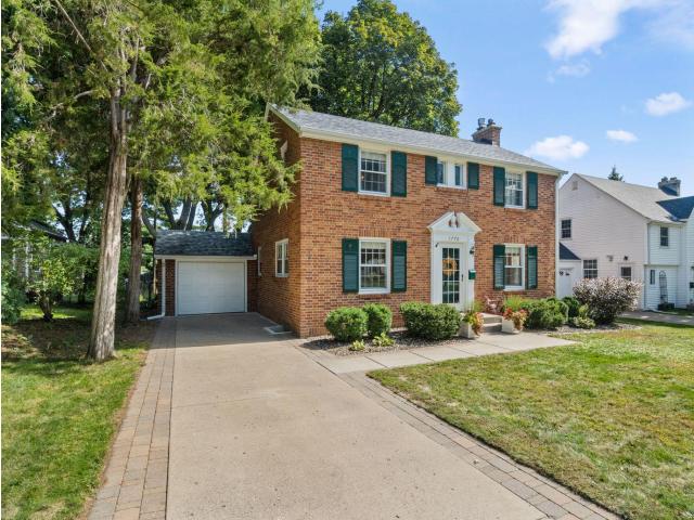 1776 Asbury Street Saint Paul MN 55113 - MLS# 7152712