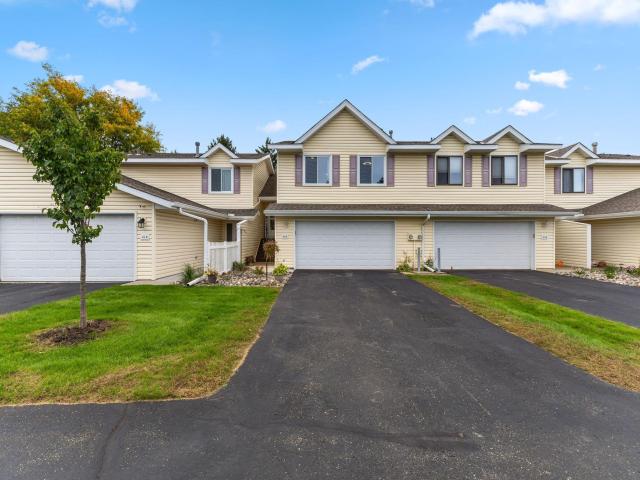 404 Pleasure Creek Drive Blaine MN 55434 - MLS# 7152717