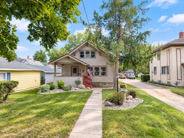 340 E 3rd Street Albert Lea MN 56007 - MLS# 7152793