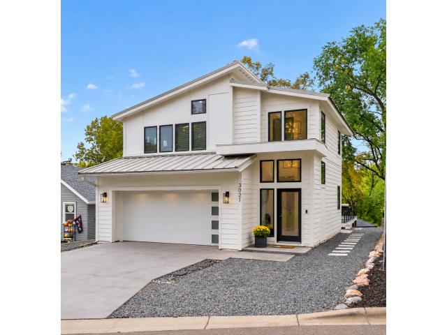 3021 Lake Shore Boulevard Minnetonka MN 55391 - MLS# 7152919