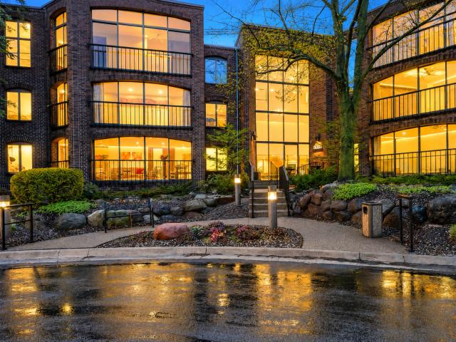 6051 Laurel Avenue Unit 207 Minneapolis MN 55416 - MLS# 7152951