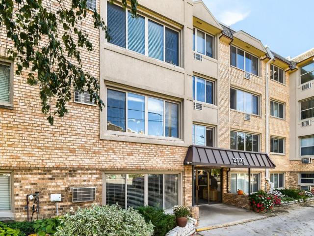 2727 W 43rd Street Unit 412 Minneapolis MN 55410 - MLS# 7153094