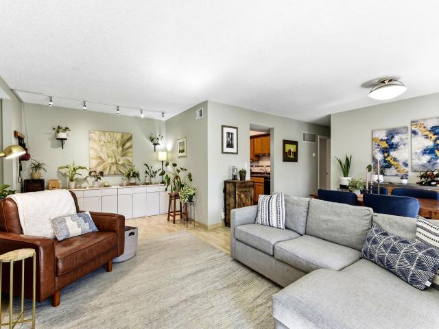 6305 Colony Way Unit 2B Edina MN 55435 - MLS# 7153112