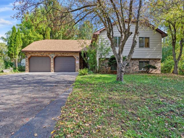 2764 Southlawn Drive Maplewood MN 55109 - MLS# 7153161