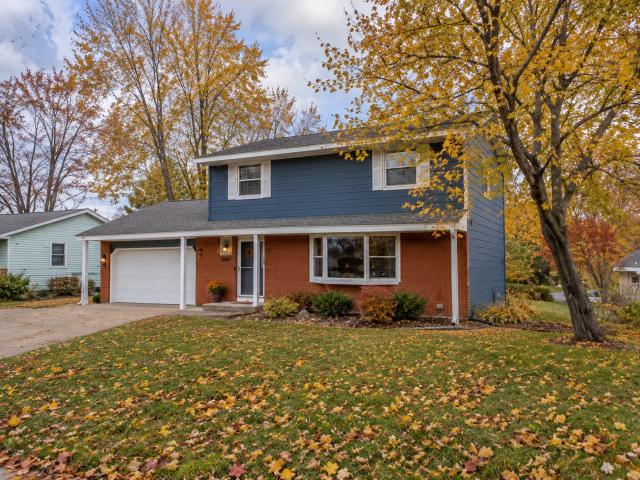 2357 Beam Avenue Maplewood MN 55109 - MLS# 7153192