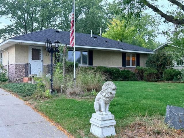2263 113th Avenue NW Coon Rapids MN 55433 - MLS# 7153260