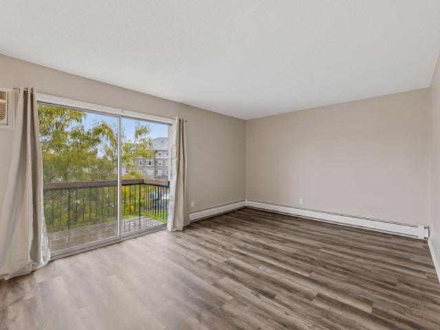 2800 Hillsboro Avenue N Unit 307 New Hope MN 55427 - MLS# 7153312