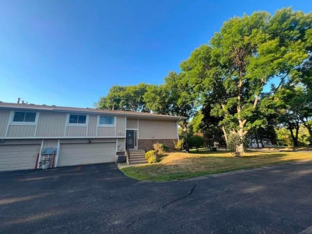6623 Ives Lane N Maple Grove MN 55369 - MLS# 7153423