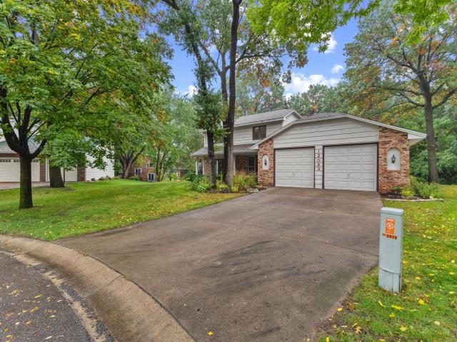 12083 Dogwood Street NW Coon Rapids MN 55448 - MLS# 7153498