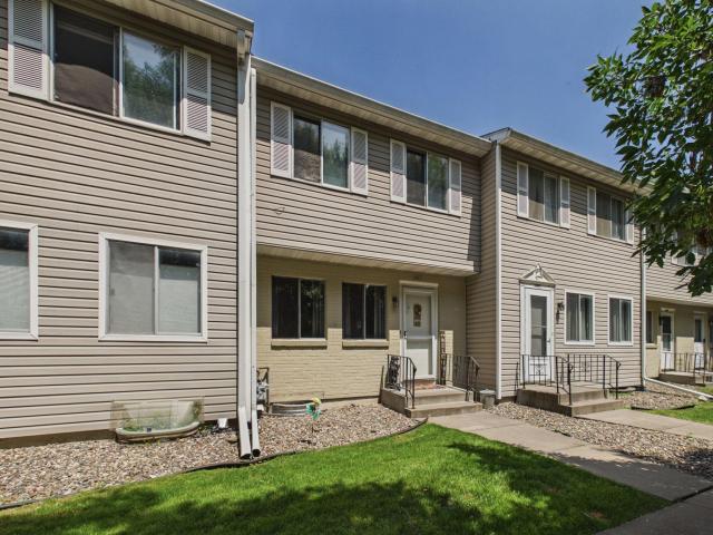 1467 Goodwin Avenue N Saint Paul MN 55128 - MLS# 7153888