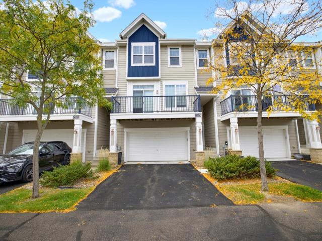 15529 Eagle Shore Drive Unit 804 Apple Valley MN 55124 - MLS# 7153894