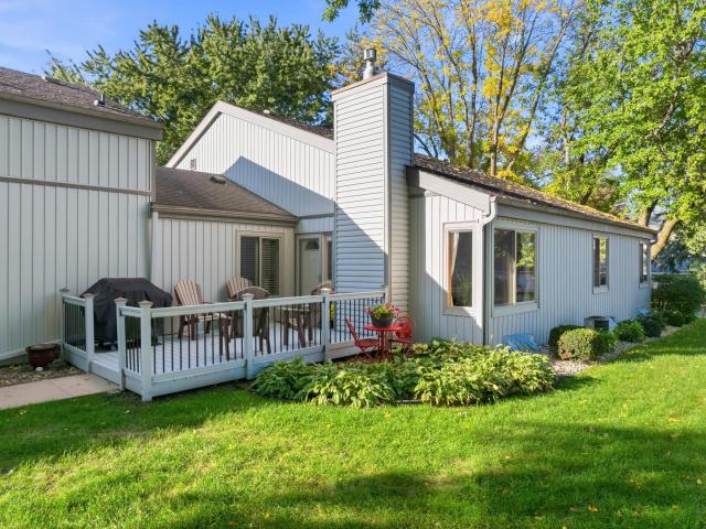 1930 26th Avenue NW Rochester MN 55901 - MLS# 7154627