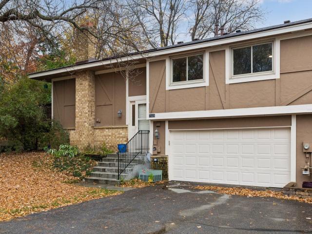 7525 Zinnia Way Maple Grove MN 55311 - MLS# 7154713