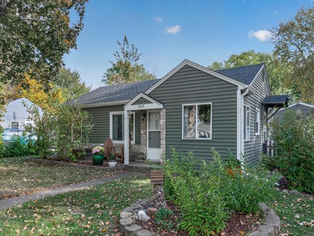 1908 Kathleen Drive West Saint Paul MN 55118 - MLS# 7154805