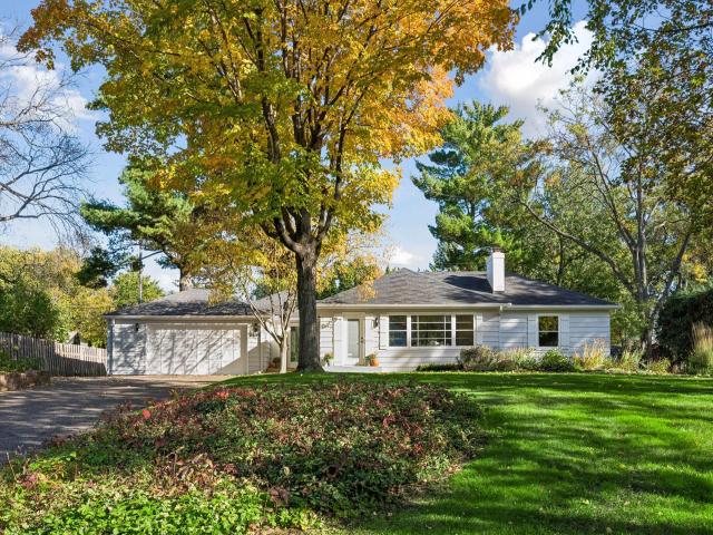 3525 The Mall Minnetonka MN 55345 - MLS# 7154886