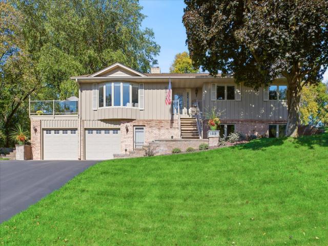4312 Aries Court Eagan MN 55123 - MLS# 7154895