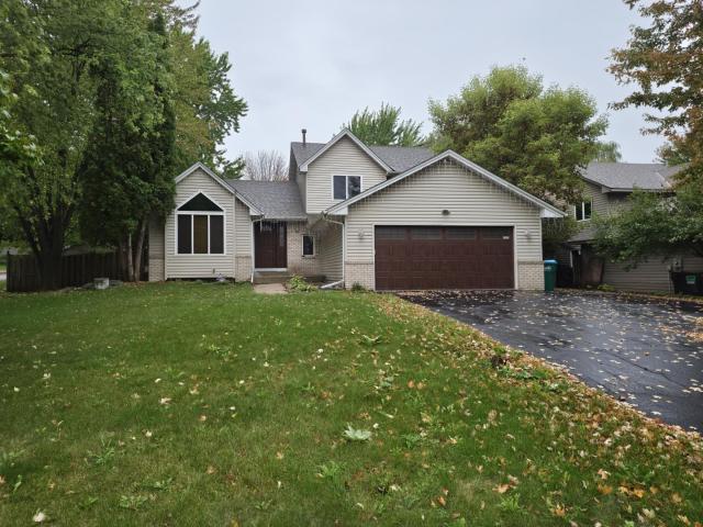 1621 Knox Circle Burnsville MN 55337 - MLS# 7155061
