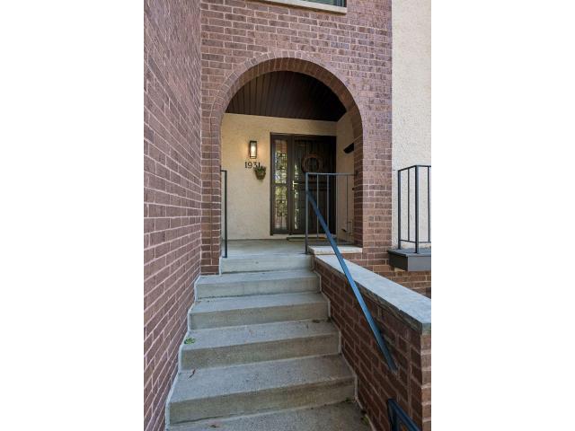 1931 Emerson Avenue S Minneapolis MN 55403 - MLS# 7155084