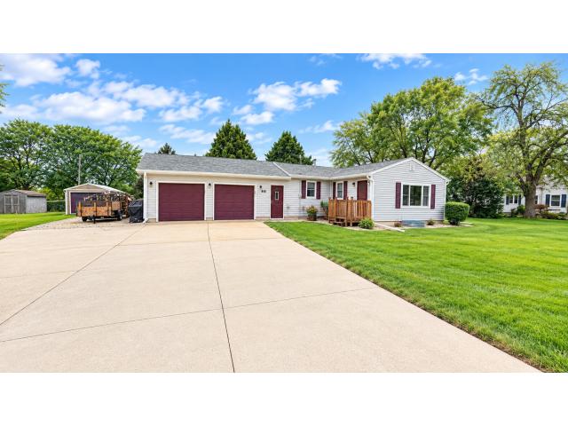 480 Hazeltine Place NE Owatonna MN 55060 - MLS# 7155226
