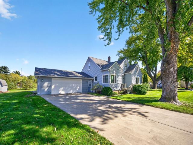 322 W Center Street Lake City MN 55041 - MLS# 7155350