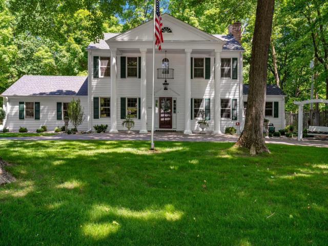 1330 Urbandale Lane N Plymouth MN 55447 - MLS# 7155360