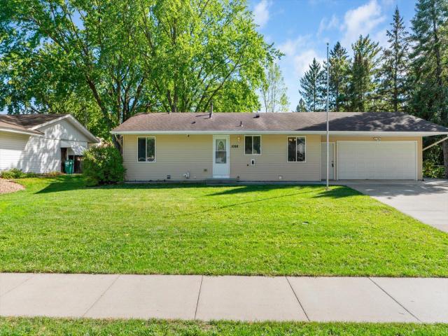 1086 Lowell Drive Apple Valley MN 55124 - MLS# 7155390