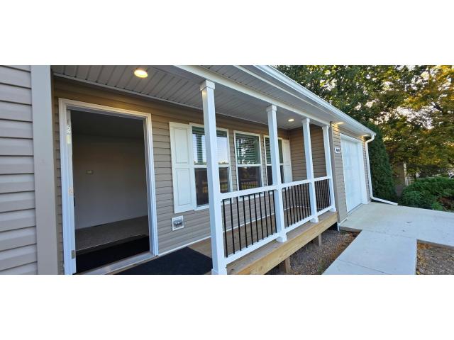 409 W Clark Street Albert Lea MN 56007 - MLS# 7155608