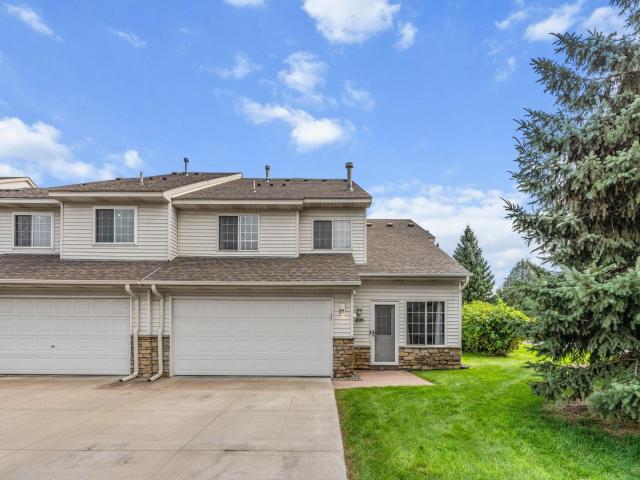 895 Ferdinand Drive Shakopee MN 55379 - MLS# 7155710