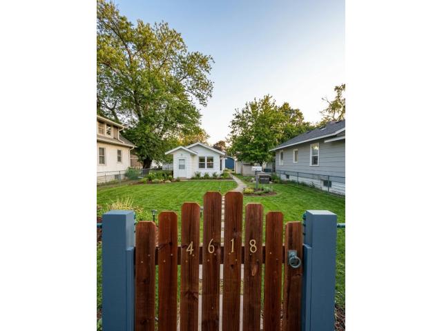 4618 Aldrich Avenue N Minneapolis MN 55412 - MLS# 7155867