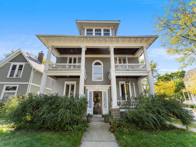 816 Hague Avenue Unit 3 Saint Paul MN 55104 - MLS# 7155928