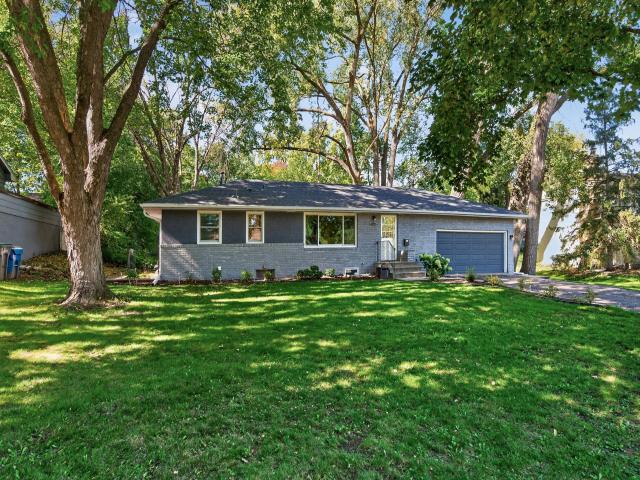 2731 Lee Avenue N Golden Valley MN 55422 - MLS# 7155941