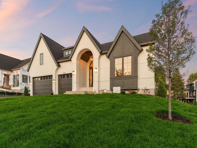 9270 Kiowa Trail Chanhassen MN 55317 - MLS# 7155960