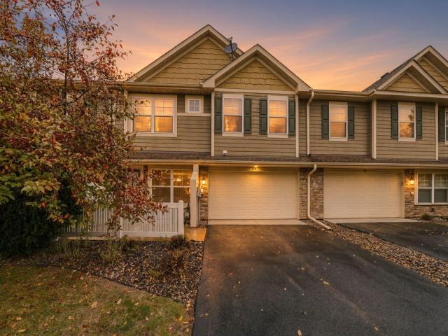 2121 Cedar Grove Trail Eagan MN 55122 - MLS# 7155981