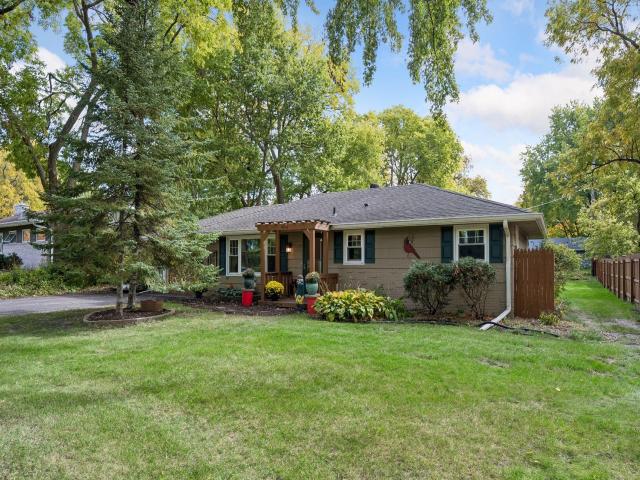2157 Grand Avenue Long Lake MN 55356 - MLS# 7156038