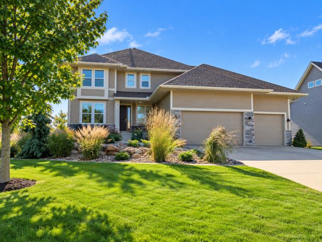 5915 Edgewater Drive Savage MN 55378 - MLS# 7156092