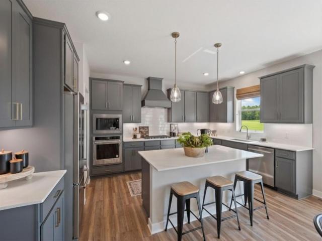 2071 Kestrel Drive Shakopee MN 55379 - MLS# 7156210
