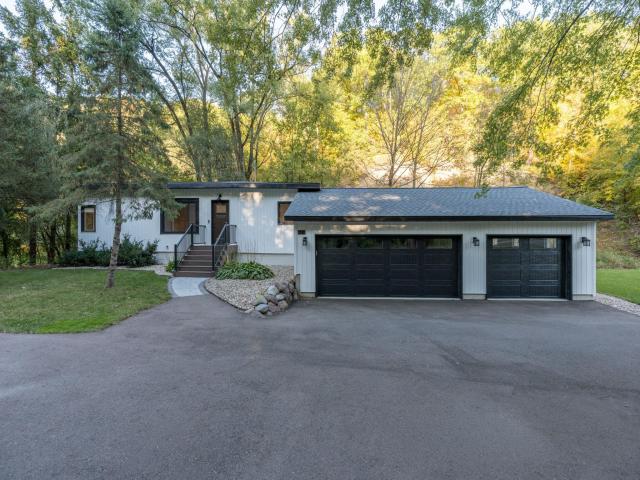 933 Thompson Ravine Road Mankato MN 56001 - MLS# 7156504