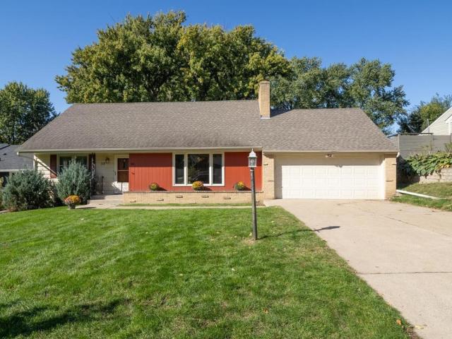 33 Hilltop Lane Saint Paul MN 55116 - MLS# 7156510
